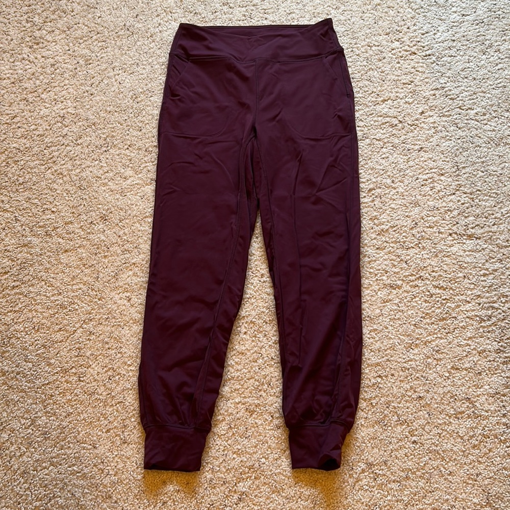 Women’s joggers